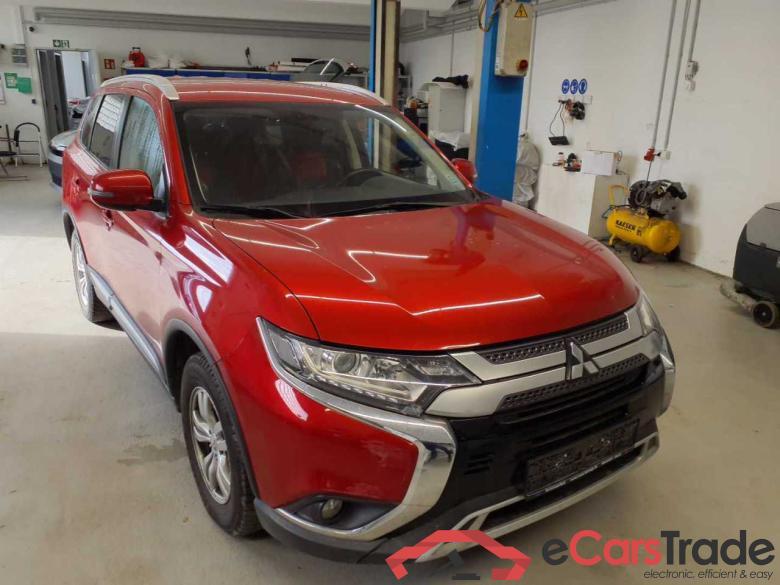 Mitsubishi Diamant Edition 2WD Outlander #2
