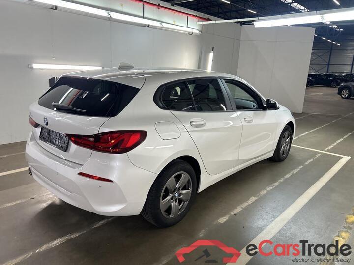 BMW 1 Reeks Hatch 1 Reeks Hatch 118iA (103 kW) 103kW/140pk  5D/P Auto-7 #4