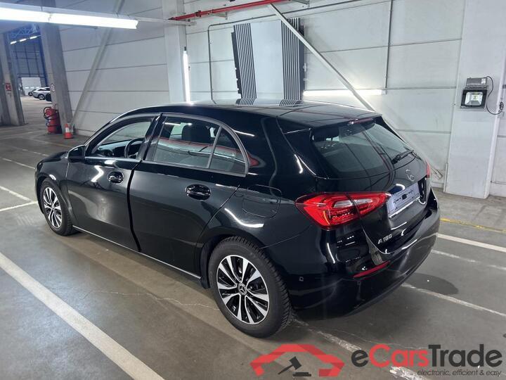 Mercedes A-Klasse Classe A A 180 Business Solution 100kW/136pk  5D/P Auto-7 #3