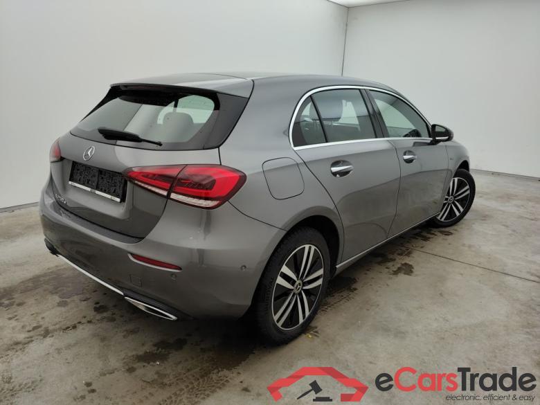 Mercedes-Benz A-Klasse A 250 e 5d #4