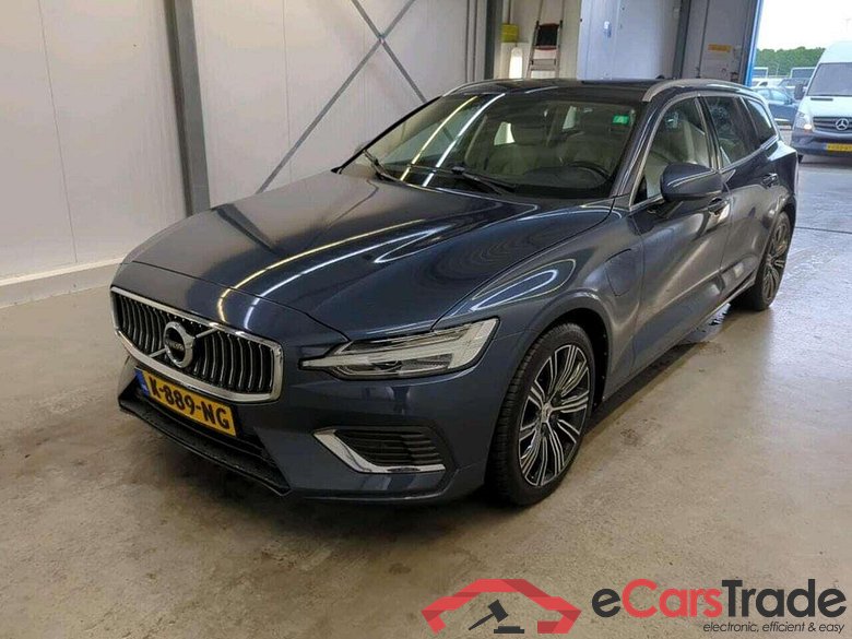 VOLVO V60 2.0 T6 AWD R. R-Des. #1