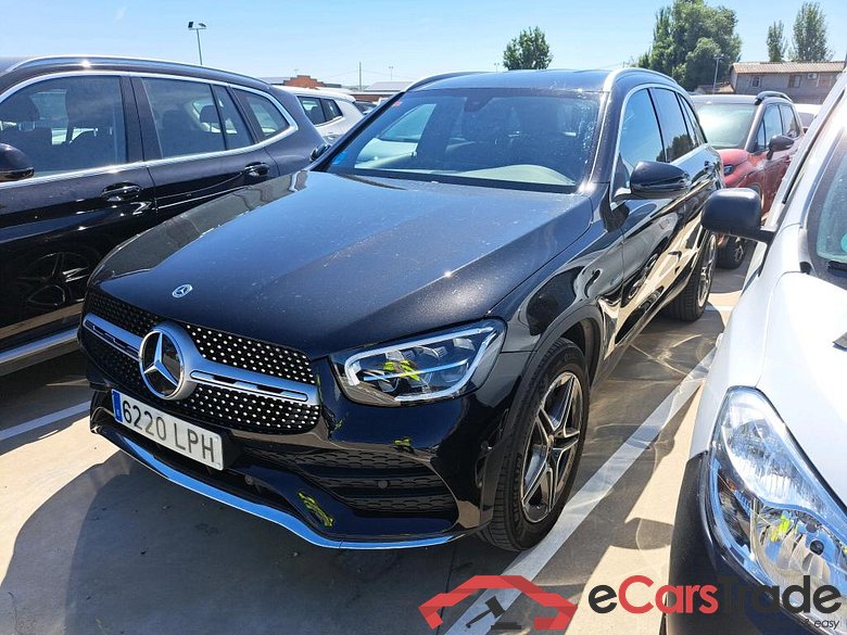 Mercedes GLC 300 de 4MATIC Clase GLC GLC 300 de 4Matic (253.911)AMG 2.0 AMG Line 305CV AT9 E6d