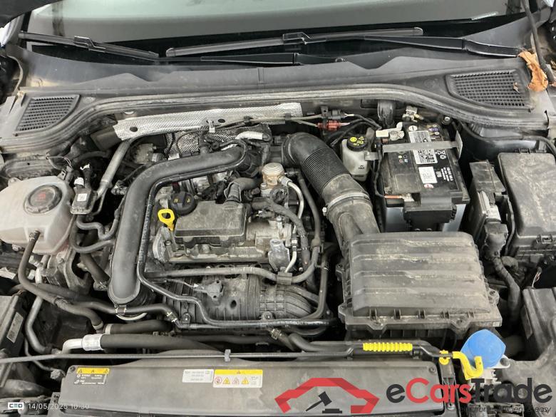 VOLKSWAGEN GOLF VIII 1.0 E-TSI 81KW LIFE DSG #6