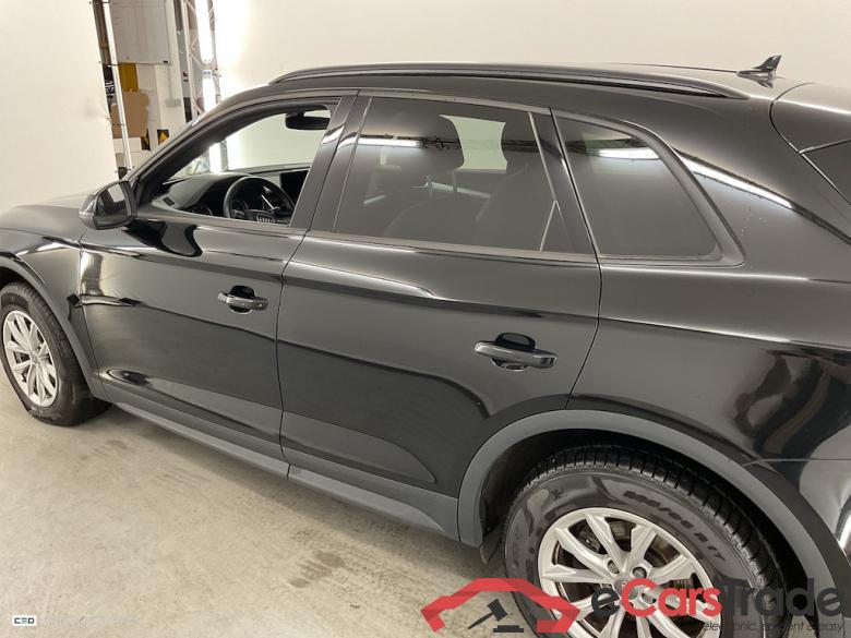AUDI Q5 DIESEL - 2017 30 TDi Business Edition S tronic #3
