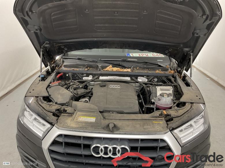 AUDI Q5 DIESEL - 2017 30 TDi Business Edition S tronic #6