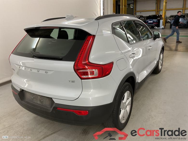 VOLVO XC40 1.5 T2 MOMENTUM CORE #4