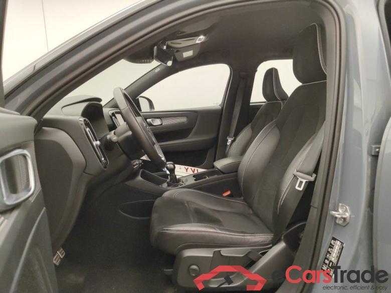 Volvo XC40 T2 R-Design 5d #6