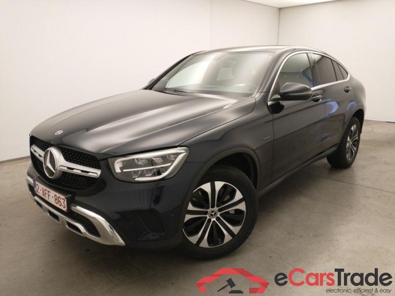 Mercedes-Benz GLC Coupé GLC 300 de 4MATIC 5d #3