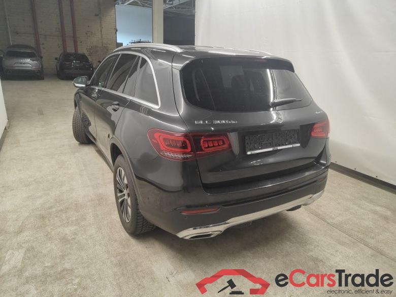 Mercedes-Benz GLC GLC 300 de Business Solution 4MATIC 5d #3