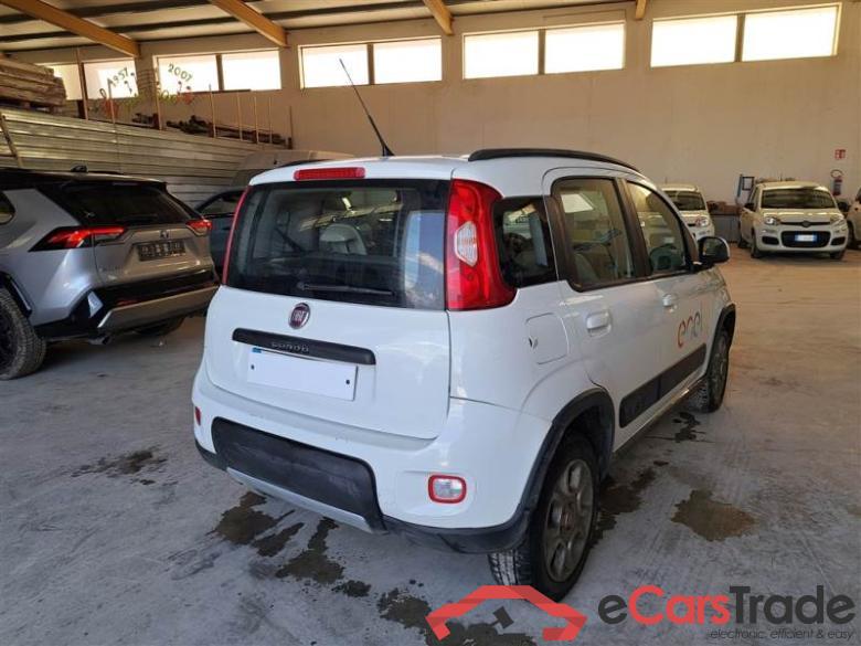 Fiat 1.34X4ENEL FIAT PANDA 2016 5P BERLINA 1.3 MJT 95CV SeS E6 4X4 #2