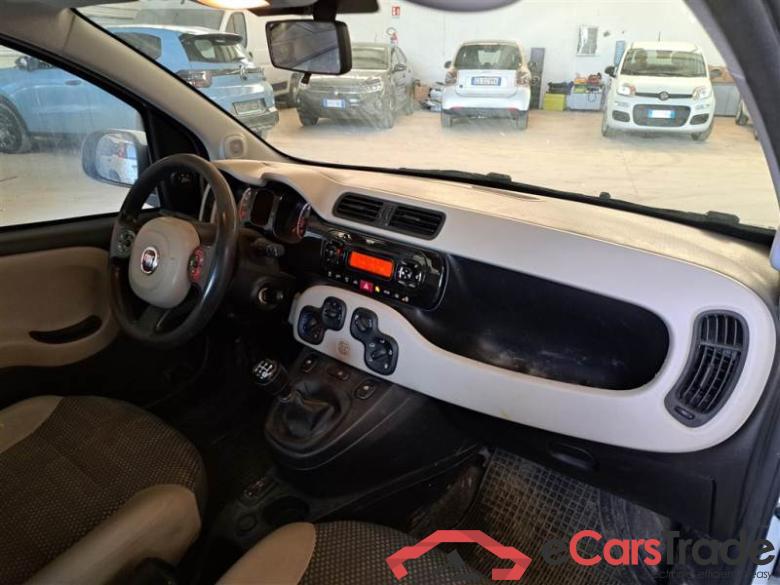 Fiat 1.34X4ENEL FIAT PANDA 2016 5P BERLINA 1.3 MJT 95CV SeS E6 4X4 #3