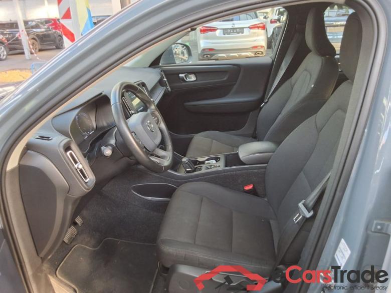 Volvo XC40 ´17 XC40 2WD 2.0 D3 110KW AT8 E6dT #4