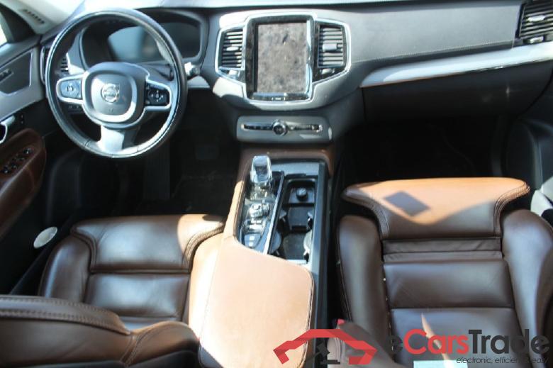 Volvo XC90 ´14 XC90 Inscription Plug-In Hybrid AWD 2.0 T8 Twin Engine 288KW AT8 7 Sitzer E6dT #3