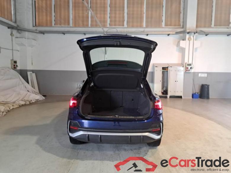 Audi 2 AUDI Q3 SPORTBACK / 2019 / 5P / SUV 35 TDI S TRONIC S LINE EDITION #5