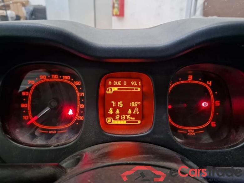 Fiat 9 FIAT PANDA / 2011 / 5P / BERLINA 1.3 MJT 95CV SeS E6 4X4 #4