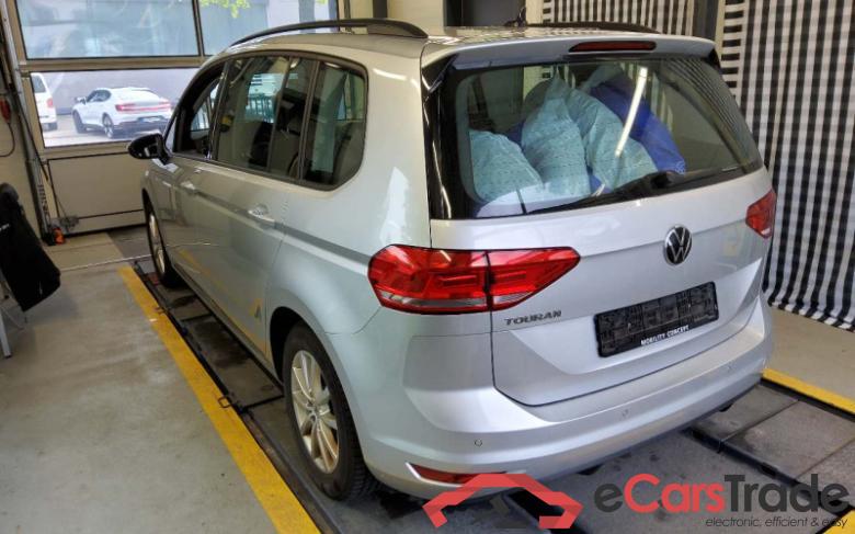 Volkswagen Touran (5T1)(04.2015->) DE - Van5 2.0 TDI BMT/Start-Stopp EU6d-T, Comfortline, 2019 - 2020 #4