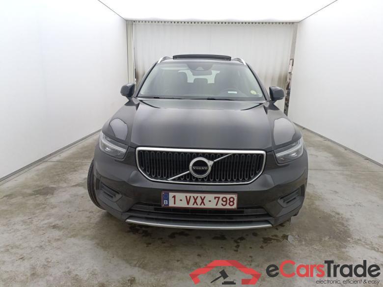 Volvo XC40 D3 Geartronic Momentum 5d #2