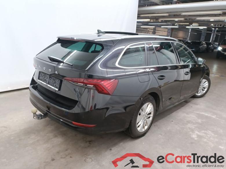 Skoda Octavia Combi 2.0 CRTDI 85kW DSG7 Clever 5d #5