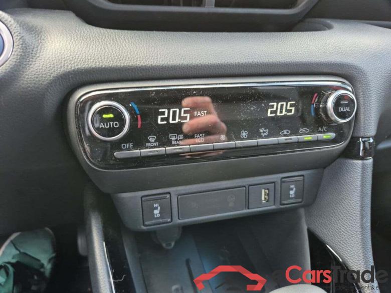 TOYOTA YARIS 1.5 Hybrid Launch Edition #6