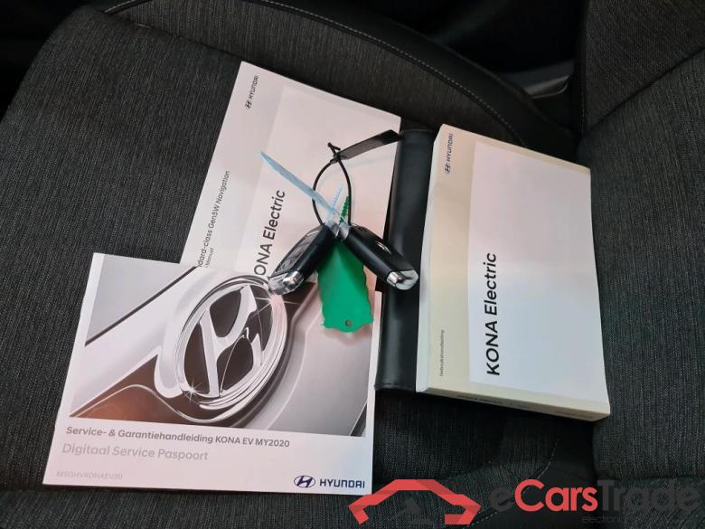 Hyundai Kona '17 Hyundai KONA Fashion Electric 64 kWh 5d #4