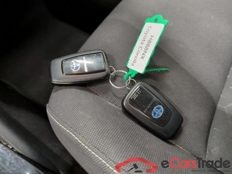 Toyota Corolla TS '19 Toyota Corolla Touring Sports 1.8 Hybrid Business Plus 5d #4