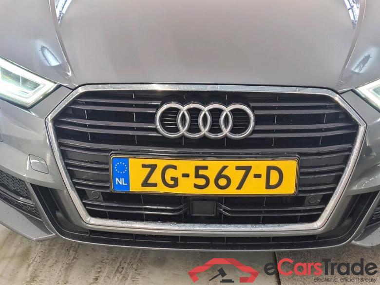 Audi A3 Sportback 12-19 Audi A3 Sportback 35 TFSI S tronic sport 5d #5