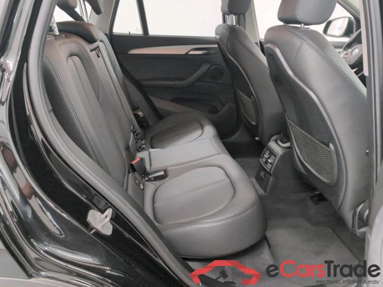 BMW X1 1.5 SDRIVE16DA Model Advantage Business #6