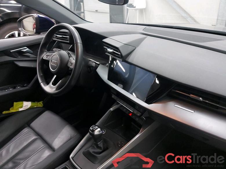 AUDI - AUD A3 BERLINE 30 TFSi 110PK Attraction Pack Business Plus & Rear Camera  * PETROL * #3