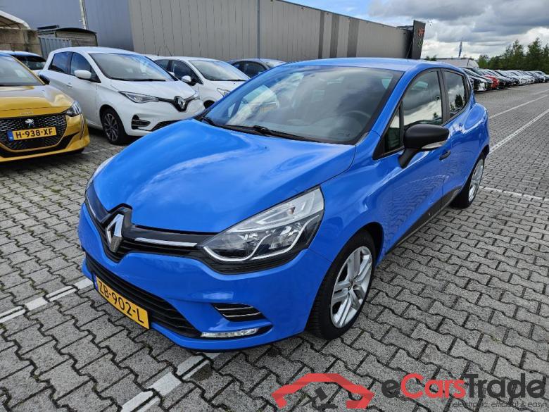 RENAULT CLIO 66 kW #1