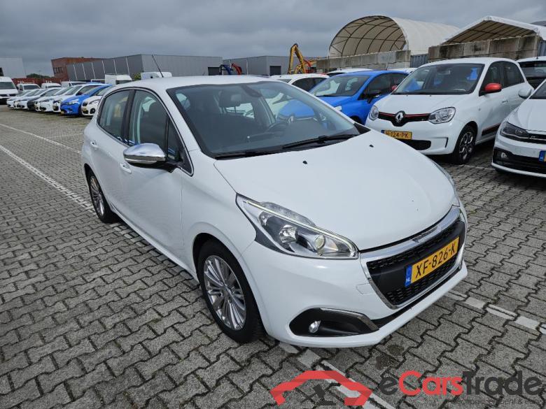PEUGEOT 208 61 kW #4
