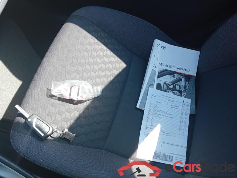 Toyota 1.5 120H Business Plus TOYOTA Yaris / 2020 / 5P / berlina con portón 1.5 120H Business Plus #5