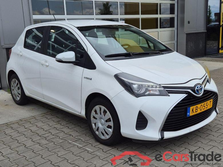 TOYOTA YARIS 1.5 Hybrid Aspiration #2