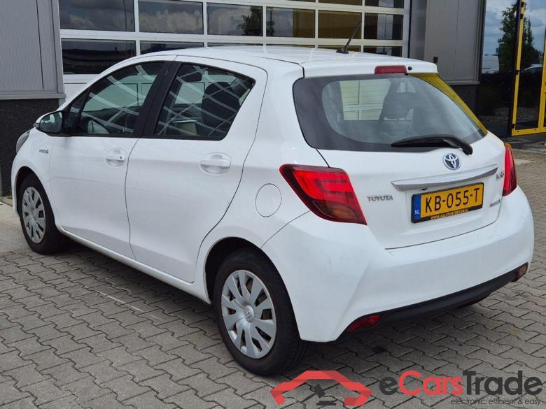 TOYOTA YARIS 1.5 Hybrid Aspiration #3