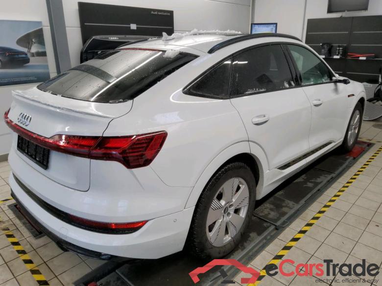 Audi 55 quattro S line E-tron Sportback #4