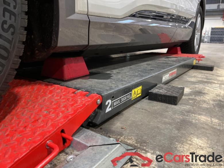 Audi 55 quattro advanced E-tron #6