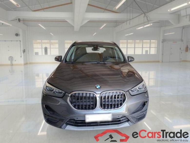 BMW 49 BMW X1 / 2019 / 5P / SUV XDRIVE 25E BUSINESS ADVANTAGE AUTOMATICO #6