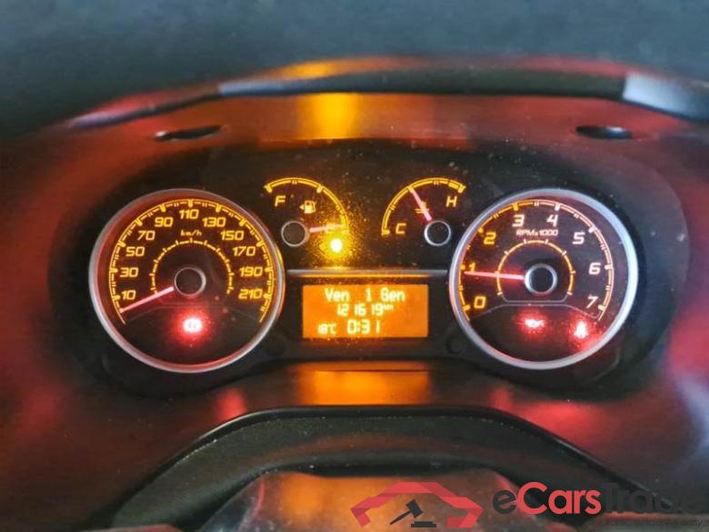 Fiat 48 FIAT DOBLÒ CARGO / 2014 / 4P / VETT. FURGONATA CH1 LOUNGE 1.3 MJET 95CV E6D SeS #4