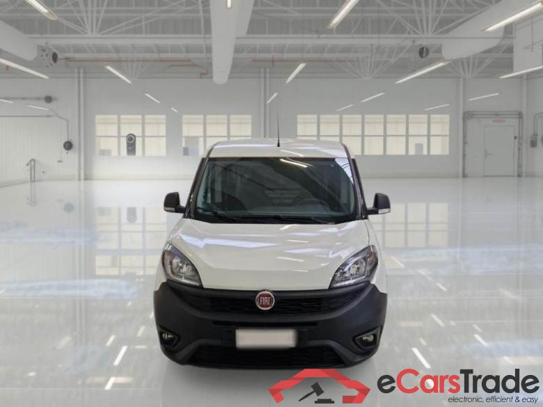 Fiat 48 FIAT DOBLÒ CARGO / 2014 / 4P / VETT. FURGONATA CH1 LOUNGE 1.3 MJET 95CV E6D SeS #6