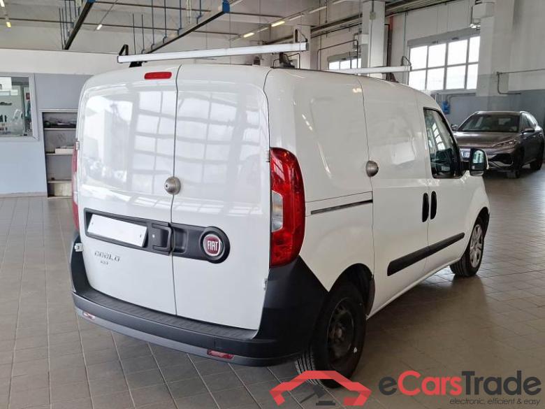 Fiat 28 FIAT DOBLÒ CARGO / 2014 / 4P / VETT. FURGONATA 1.6 MULTIJET 16V 105CV SX EURO 6 #2