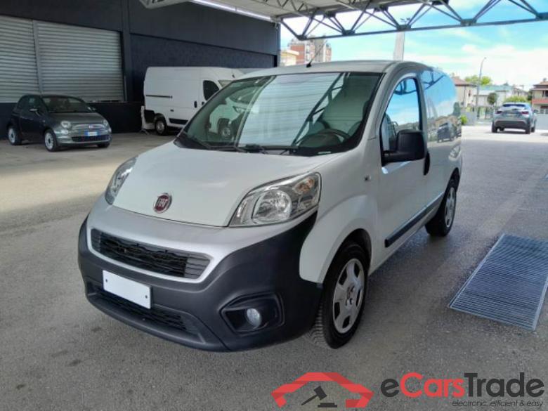 Fiat 13 FIAT FIORINO / 2016 / 4P / VETT. FURGONATA 1.3 MULTIJET 95 CV E6D-TEMP SX #1