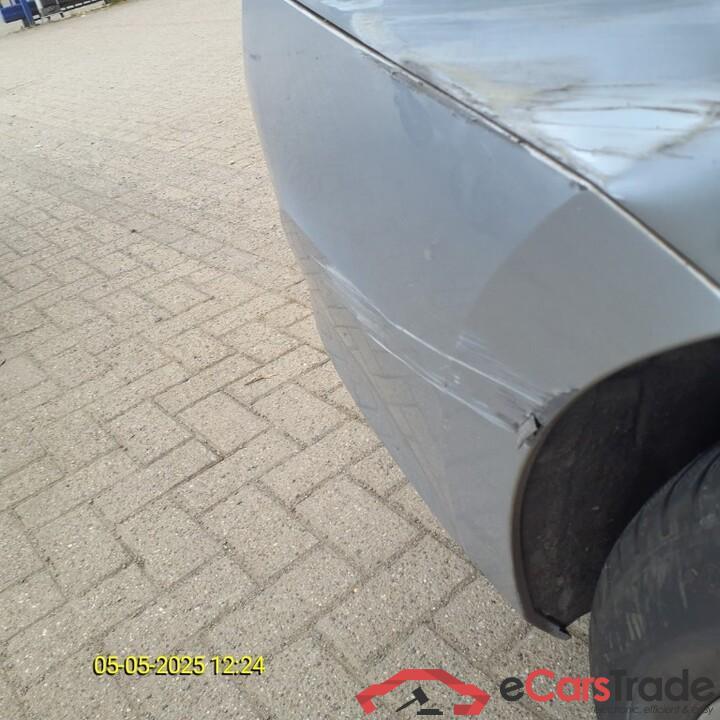 Skoda Octavia Combi Octavia Combi 2.0 CRTDI DSG7 Ambition 110kW/150pk  5D/P Auto-7 #6
