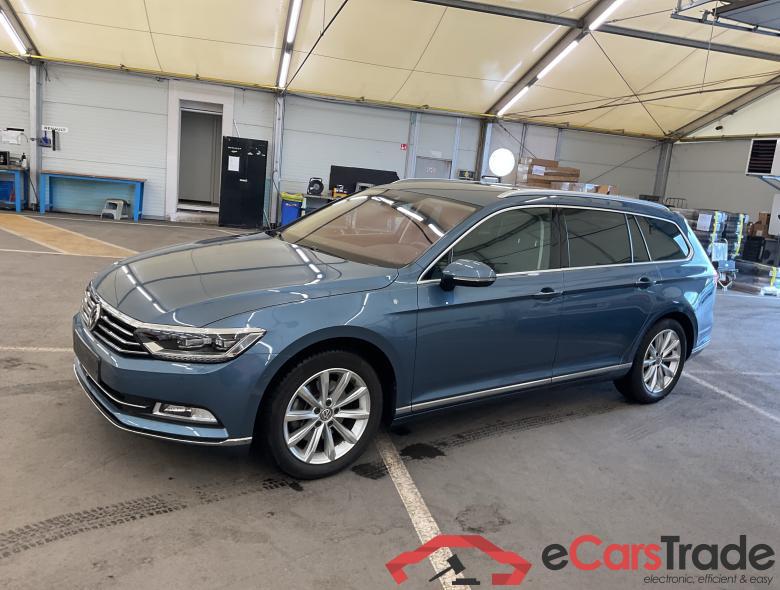 VOLKSWAGEN Passat SW Passat Highline Business 1.5 TSI ACT 110 kW (150 ch) 7 vitesses DSG #1