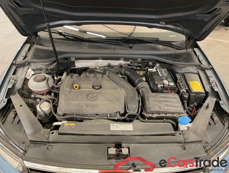 VOLKSWAGEN Passat SW Passat Highline Business 1.5 TSI ACT 110 kW (150 ch) 7 vitesses DSG #4