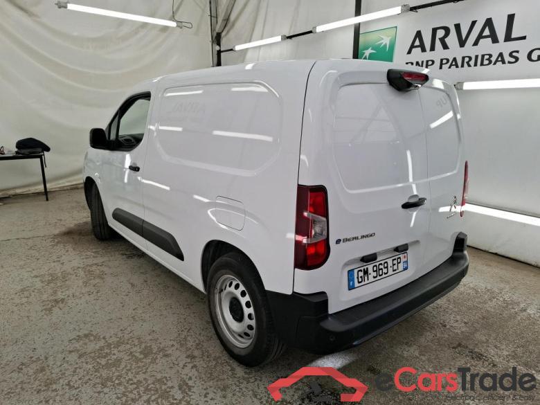 Citroen  CITROEN Berlingo Van / 2018 / 4P / Fourgonnette Taille M 800kg 136ch 50kWh Driver #3