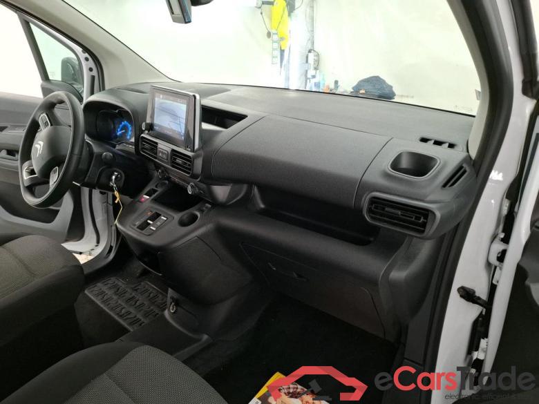 Citroen  CITROEN Berlingo Van / 2018 / 4P / Fourgonnette Taille M 800kg 136ch 50kWh Driver #6