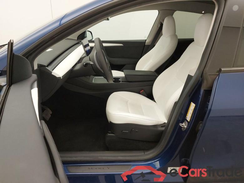 TESLA MODEL Y 72.5 kWh Dual Motor Long Range (324 kW) 5d #6