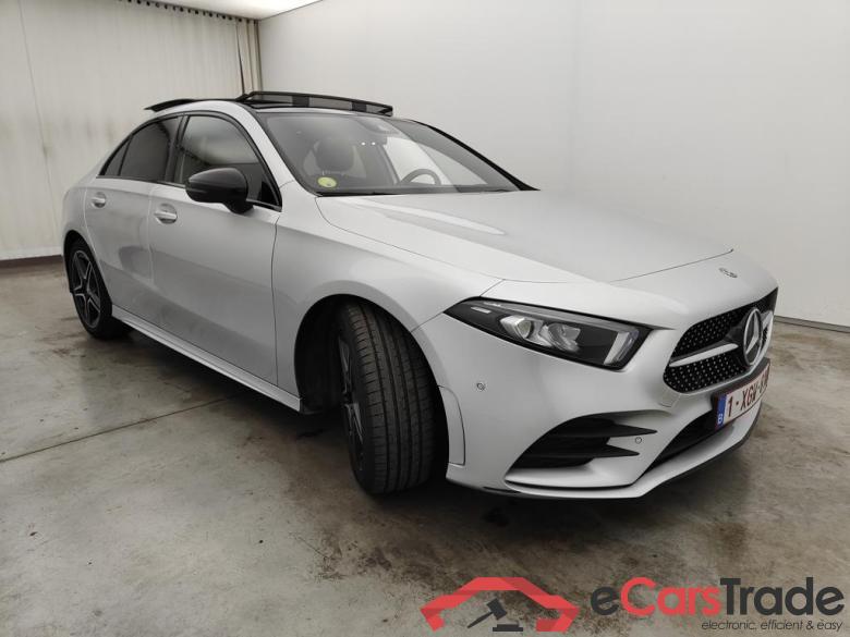 Mercedes-Benz A-Klasse Limousine A 180 d DCT Business Solution 4d #2
