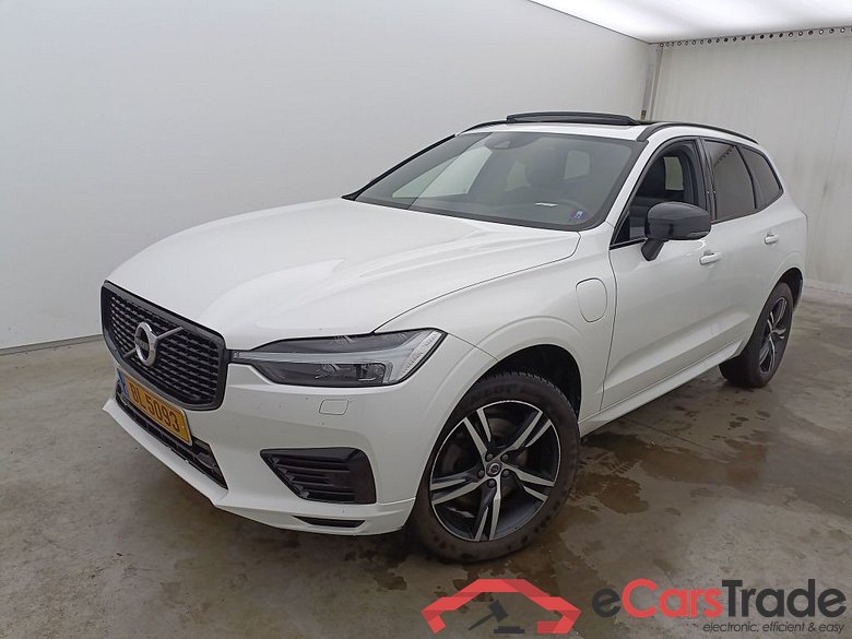 VOLVO XC60 - 2017 2.0 T6 253 AWD PHEV R-Design Geartronic 5d #4