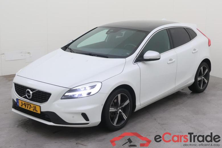 VOLVO V40 110 kW #1
