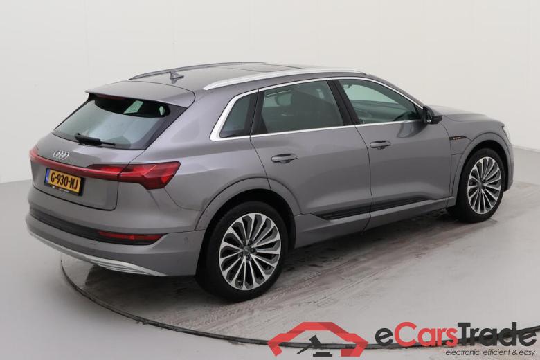 AUDI e-tron  #5